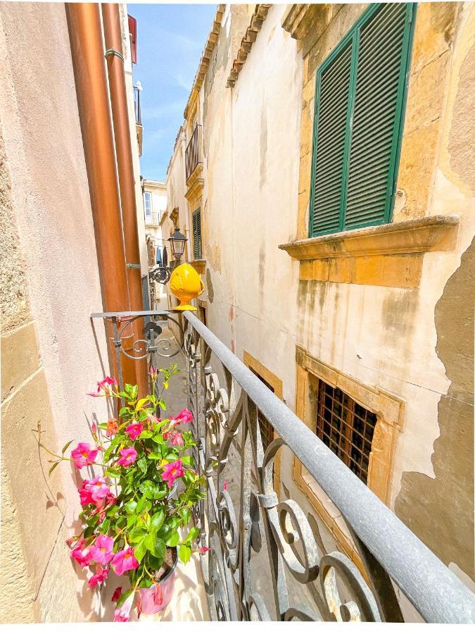 Rua 39 Fine Apartments By Dimore In Sicily Syracuse Exterior photo
